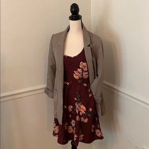 Lightweight dress with unique button close back